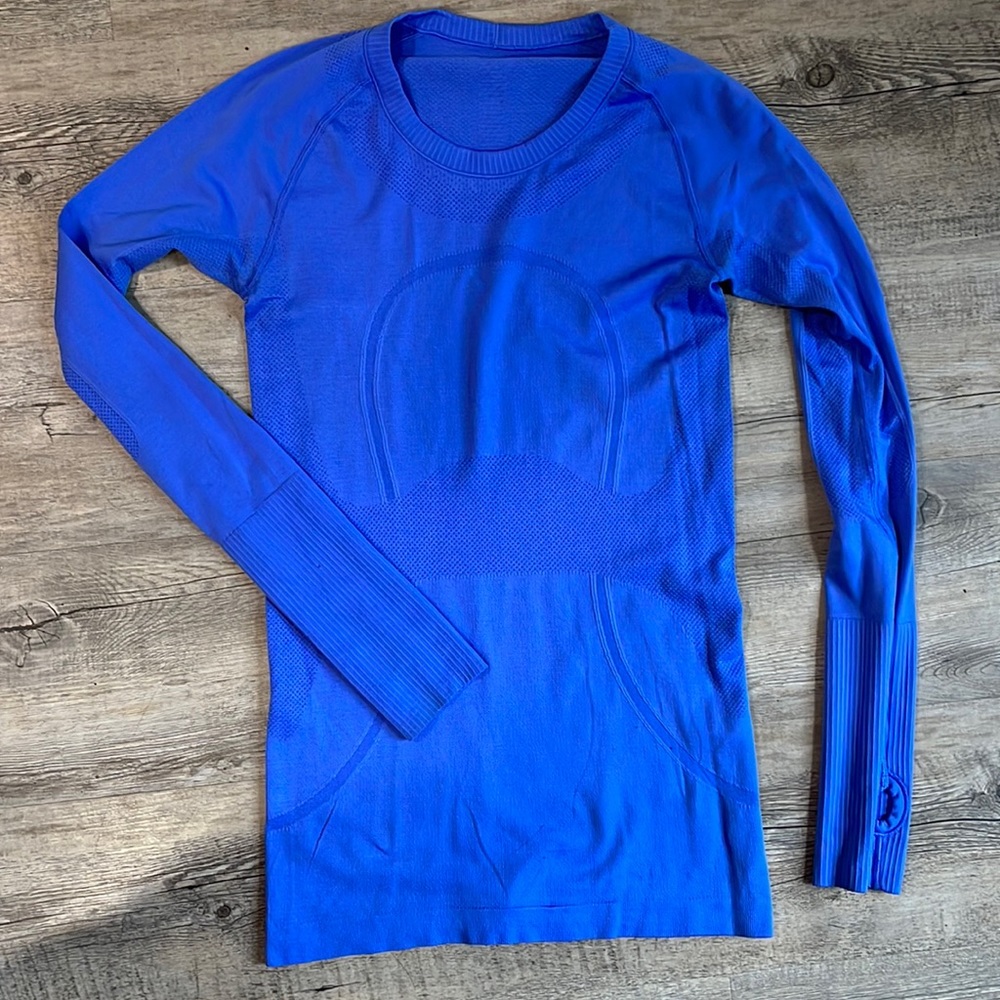 Lululemon long sleeve swiftly tech shirt